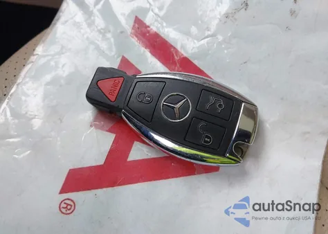 2016 Mercedes-Benz Glc 300 из США, поврежденный, VIN WDC0G4JB3GF081161